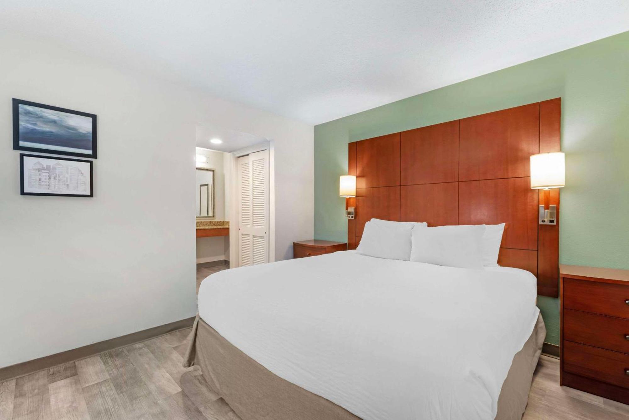 Mainstay Suites St Louis - Galleria Richmond Heights Esterno foto