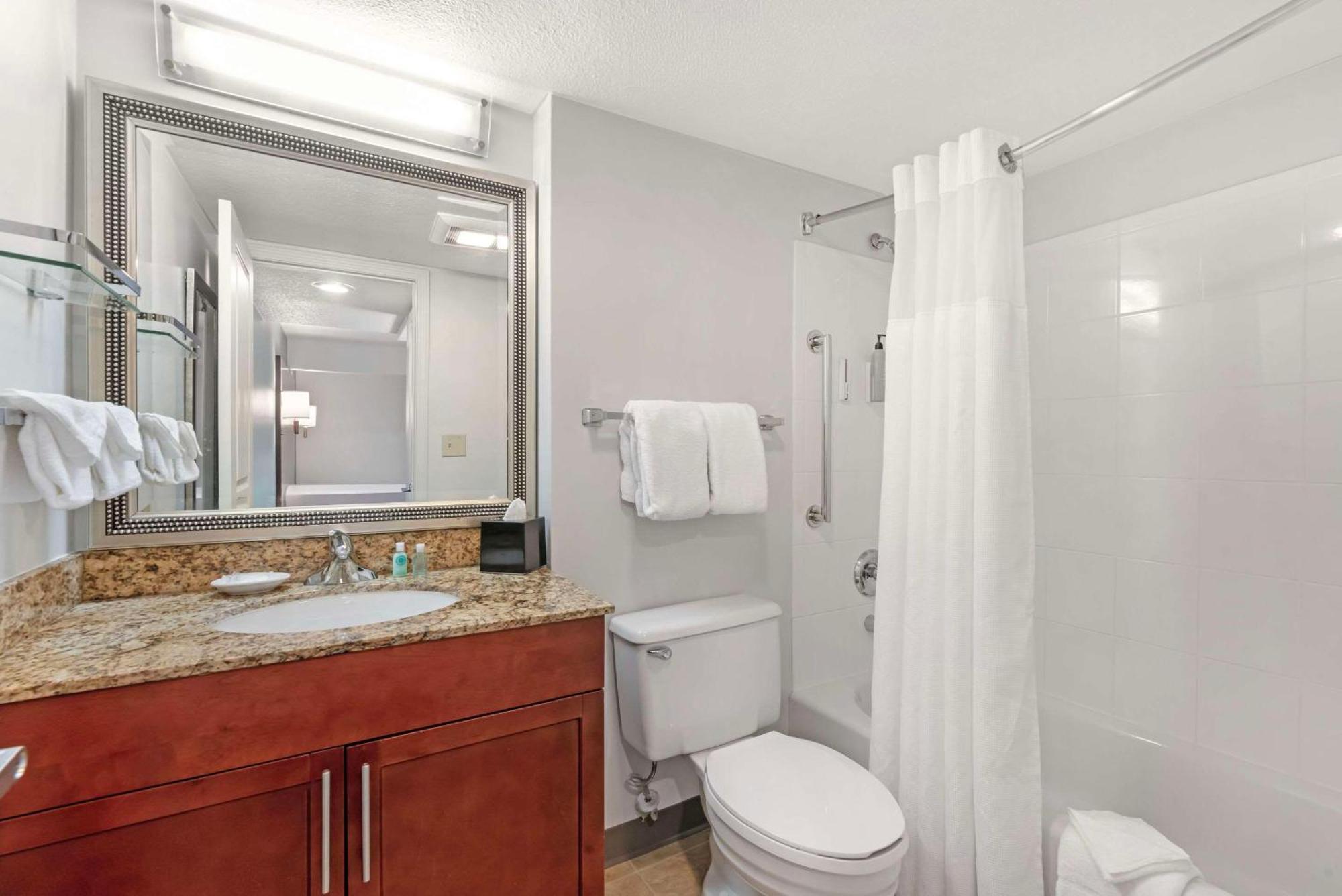 Mainstay Suites St Louis - Galleria Richmond Heights Esterno foto